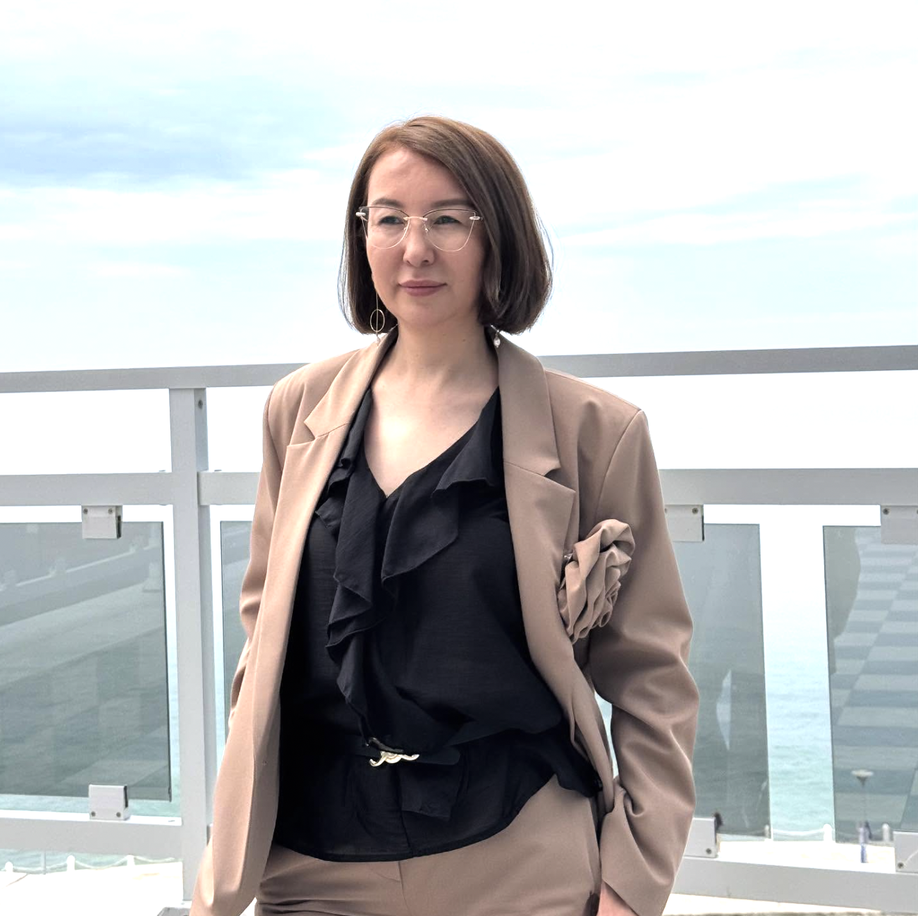 Айна Задабек